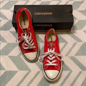 Size 8 Converse